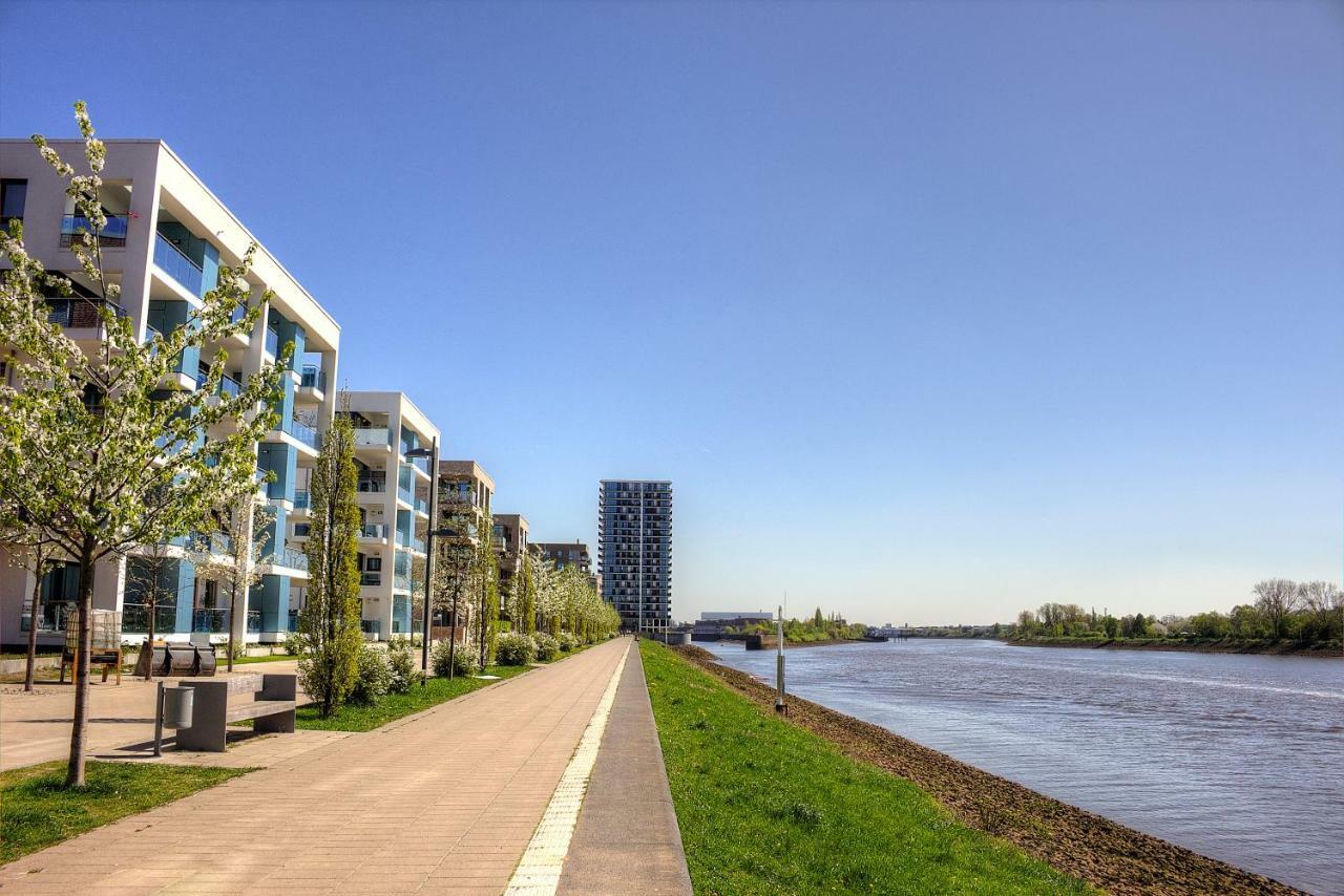 Plenus Riverloft Bremen Ngoại thất bức ảnh
